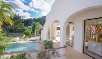 resa estates blackstad finca sale ibiza san miguel house side pool.jpg